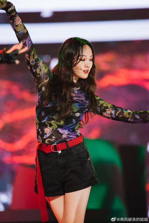 爆料娱乐圈孟佳简介图片