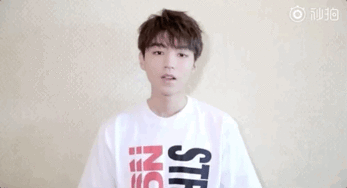 微博爆料王俊凯视频大全,青春偶像的多面风采